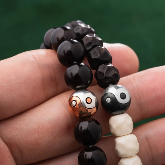 Black Copper Taiji Bead Details 01