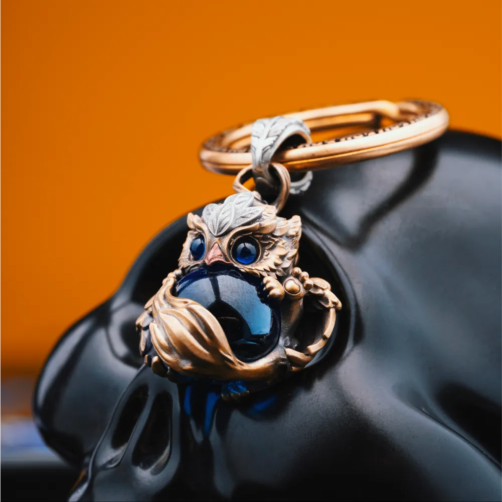 Brass Griffin Pendant Details 08