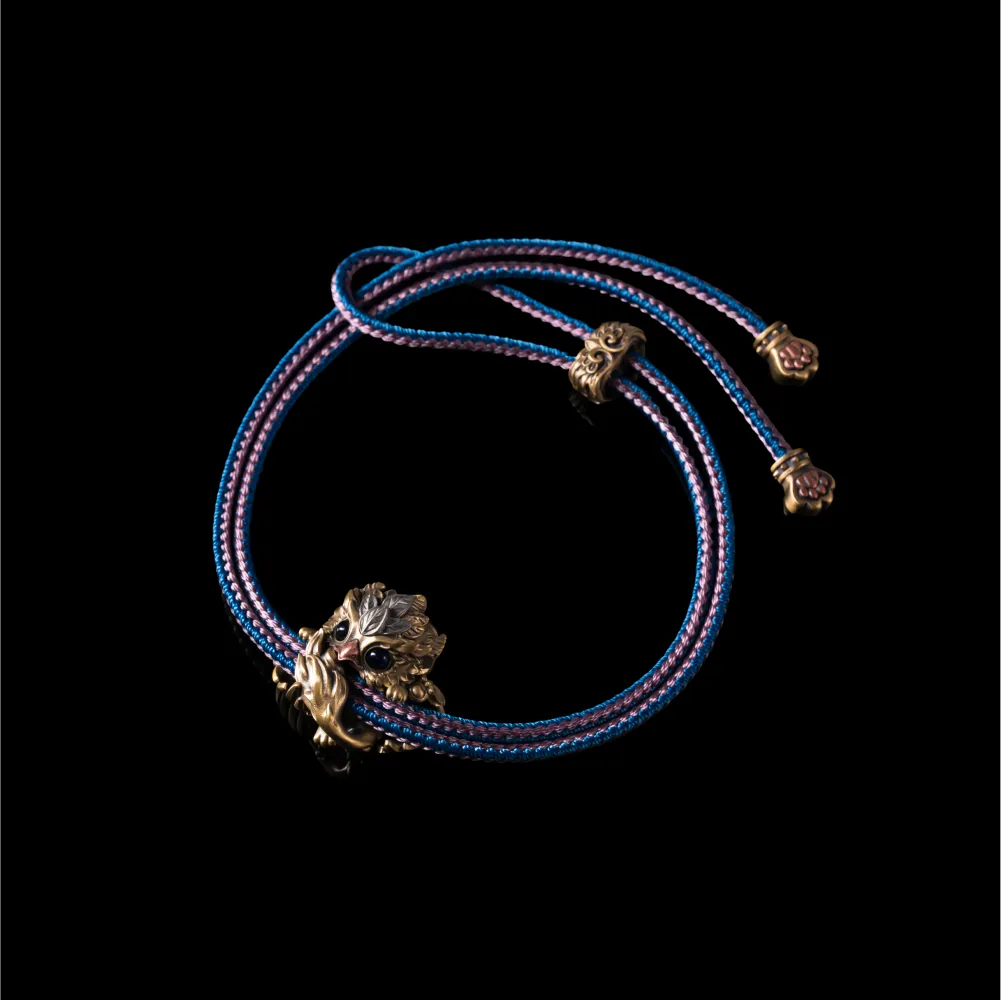 Brass Griffin Rope Bracelet Details 10