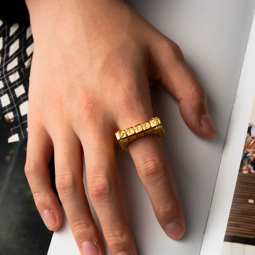 Customized Gold Slot Machine Ring Details 08