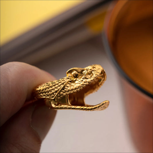 Customized 18K Gold Plated Silver Rattlesnake Clip Pendant Details 01