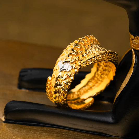 Customized 18k Gold With Silver Dragon Scale Ring details 04