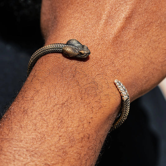 Customized Brass Rattlesnake Bracelet Details 02