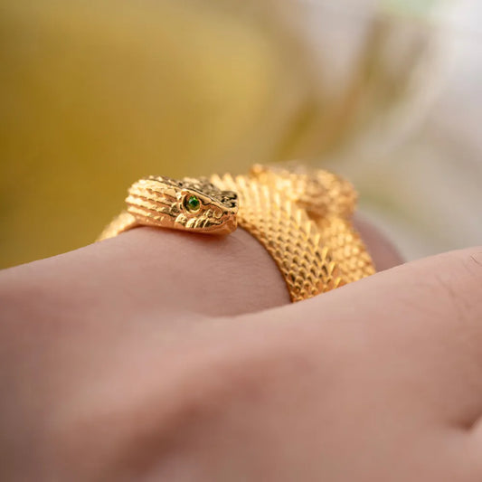 Customized 18K Gold Amphisbaena Triple Layer Ring Details 02