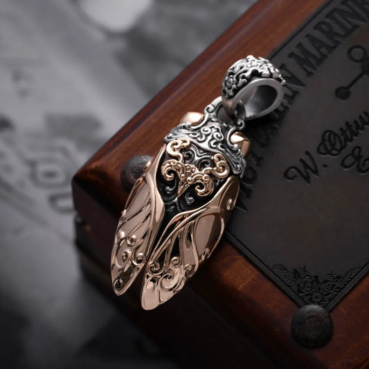 Customized Ox.Silver & 14K Gold Cicada Pendant Details 02