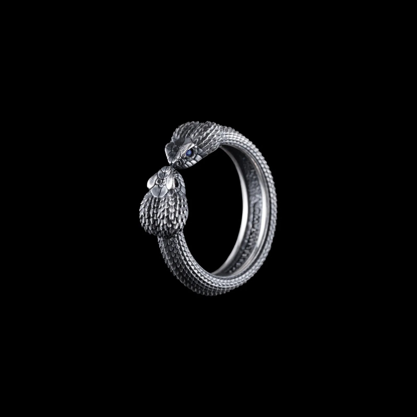 Amphisbaena Ring