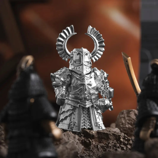 Customized Silver Crusader Figurine Details02