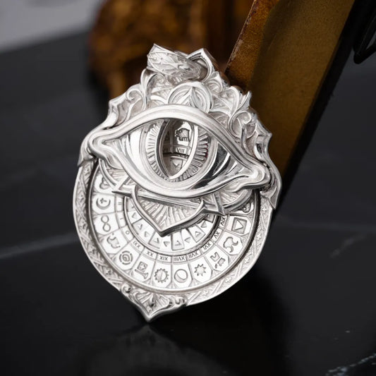 Customized Silver Tarot Vision Pendant Details 02