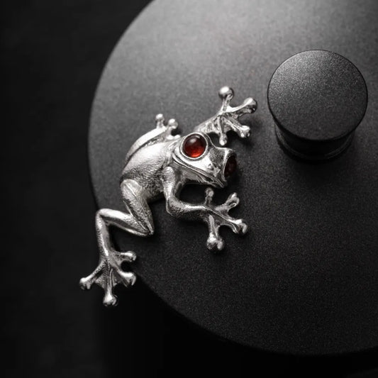 Customized Silver Tree Frog Fridge Magnets Details 01