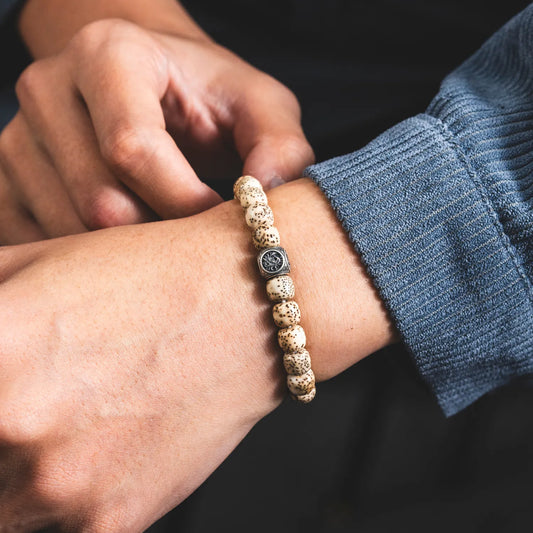 Four Symbols Bead Details 07