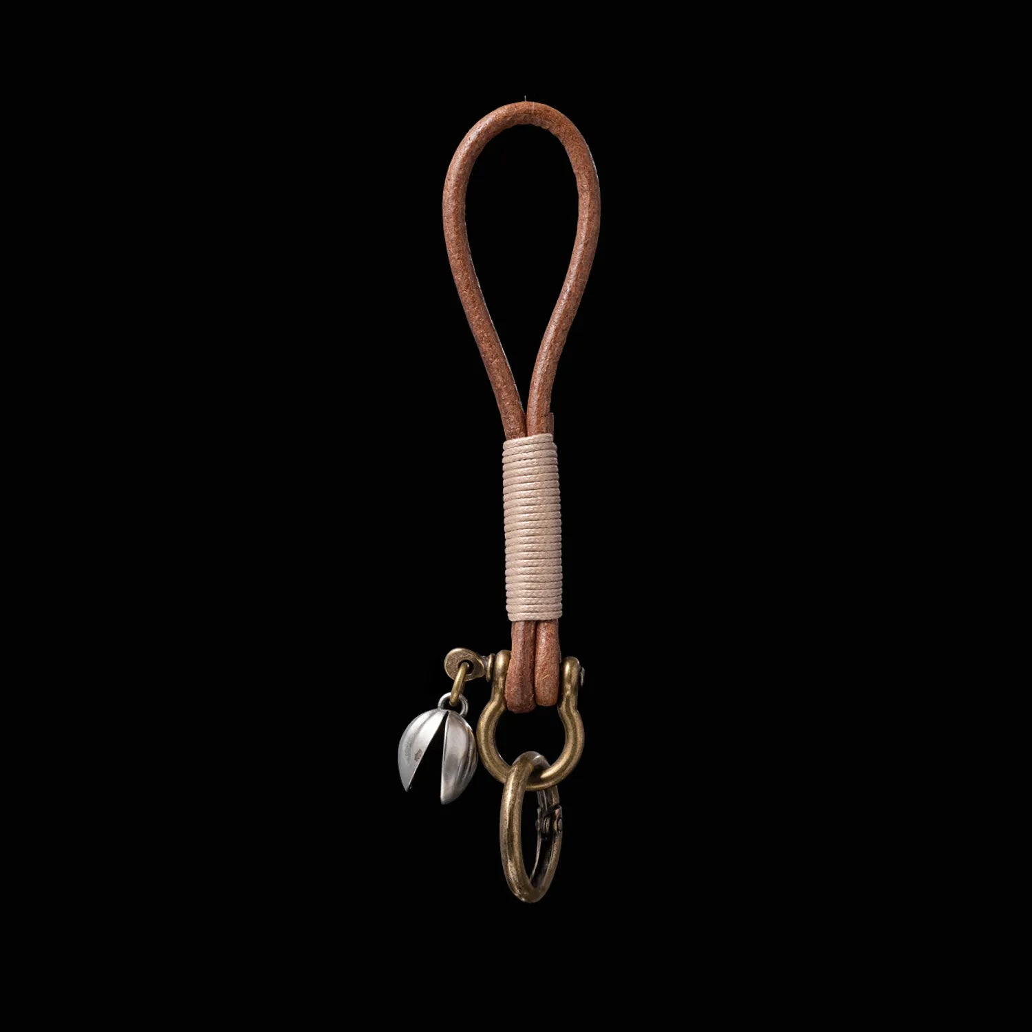 Vintage Leather Horseshoe Keychain – Brass Clasp with Pistachio Vintage Leather Horseshoe Keychain – Brass Clasp with Pistachio