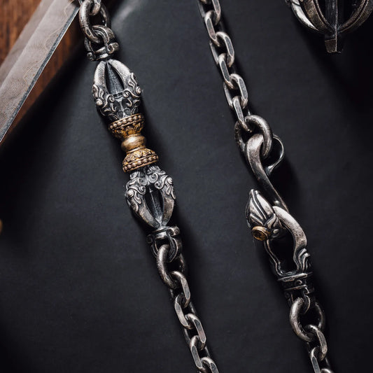 Oxidized Silver Vajra Pestle Necklace Details 02