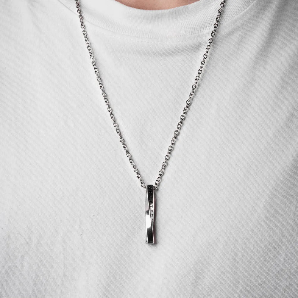 Rune Loop Pendant Details 07