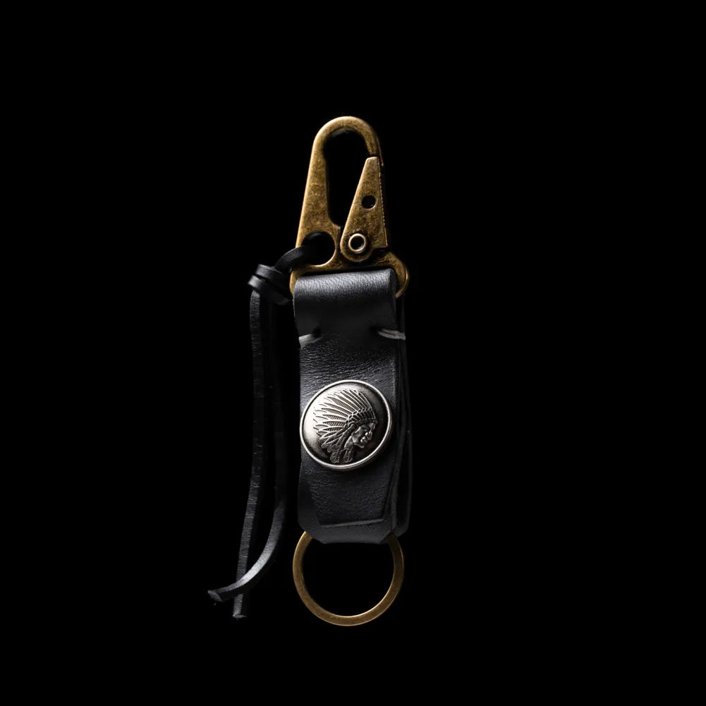 Silver Nomad Chief Keychain Details 01