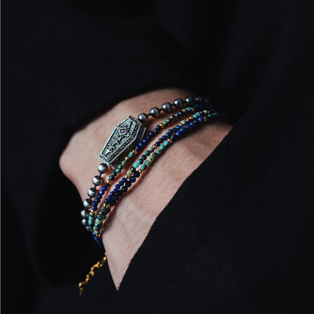 Vampire Coffin Ball Chain Details 08