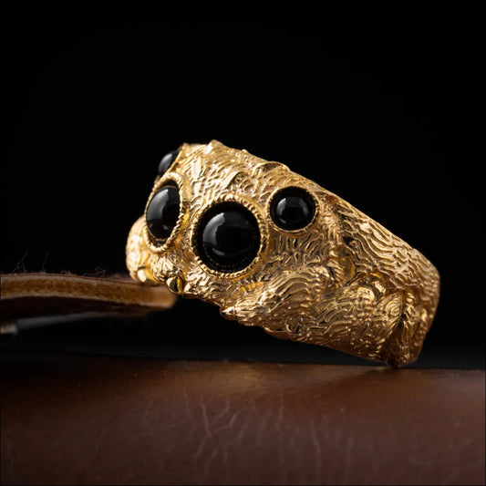 Customized Gold Vermeil Jumpping Spider Ring Details 01