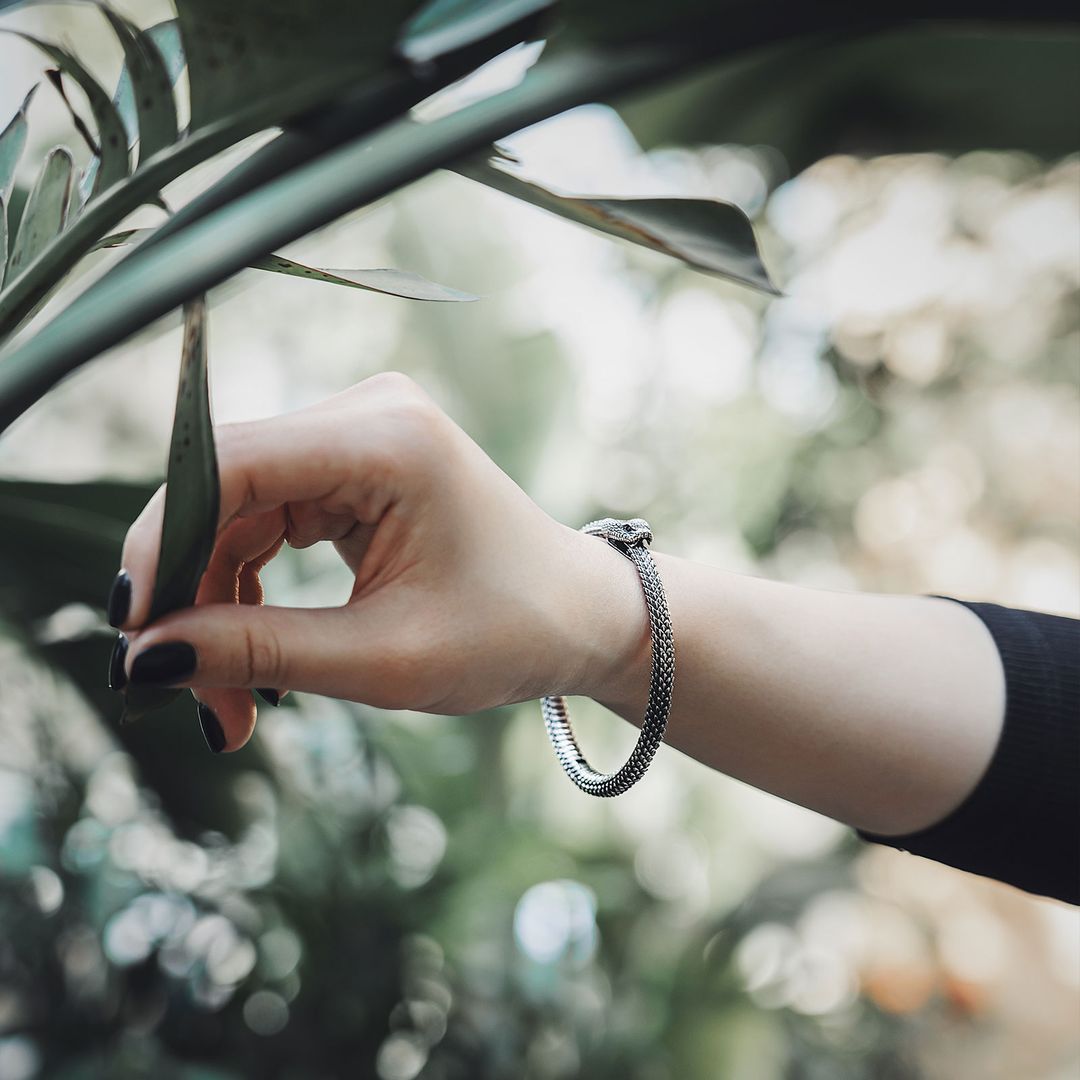 Ouroboros Bracelet Details 07#Oxidized Silver