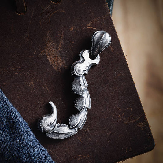 Silver Scorpion Tail Fidget Pendant