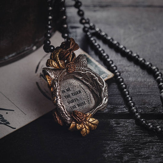 Silver Tiger Necklace Pendant Details 6