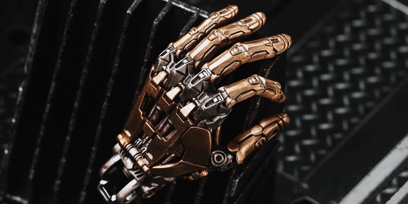 Mechanical Hand Pendant: Customizable, Poseable, Powerful – COPPERTIST.WU