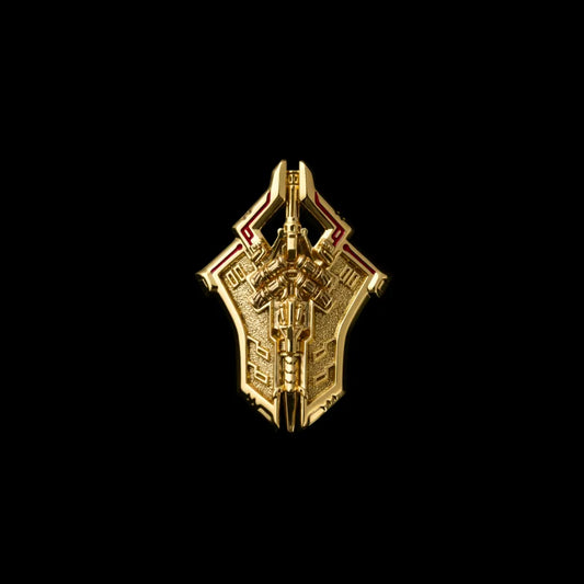 18K Gold Sentinel Shield Details 01