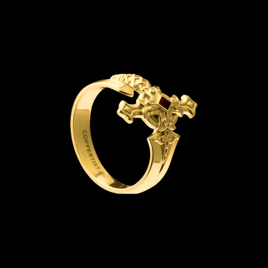 24K Gold Judicator Blade Ring Details 01