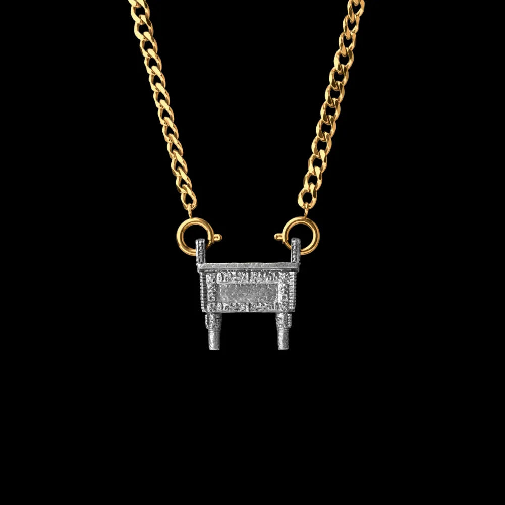 Shang Fang Ding With Gold Titanium Steel Chain Necklace
