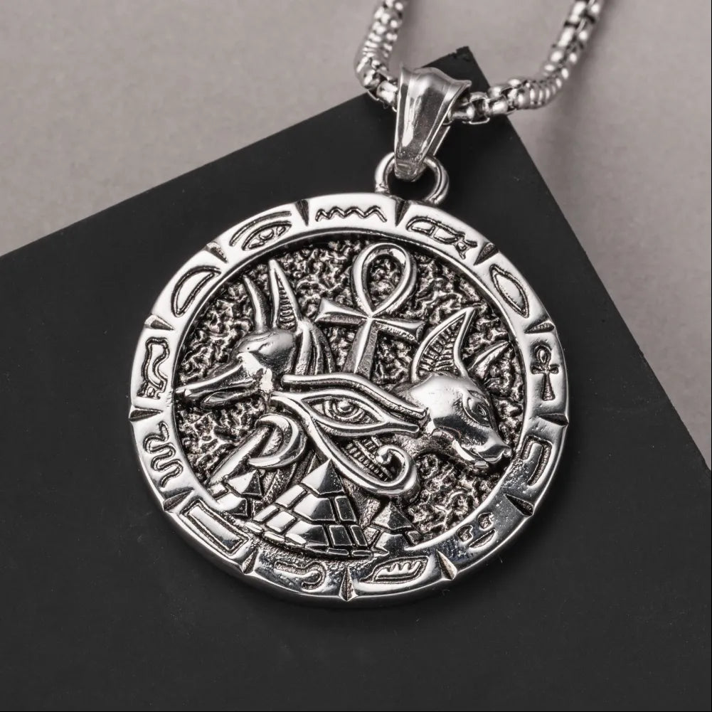 Anubis Ankh Pendant Details 05