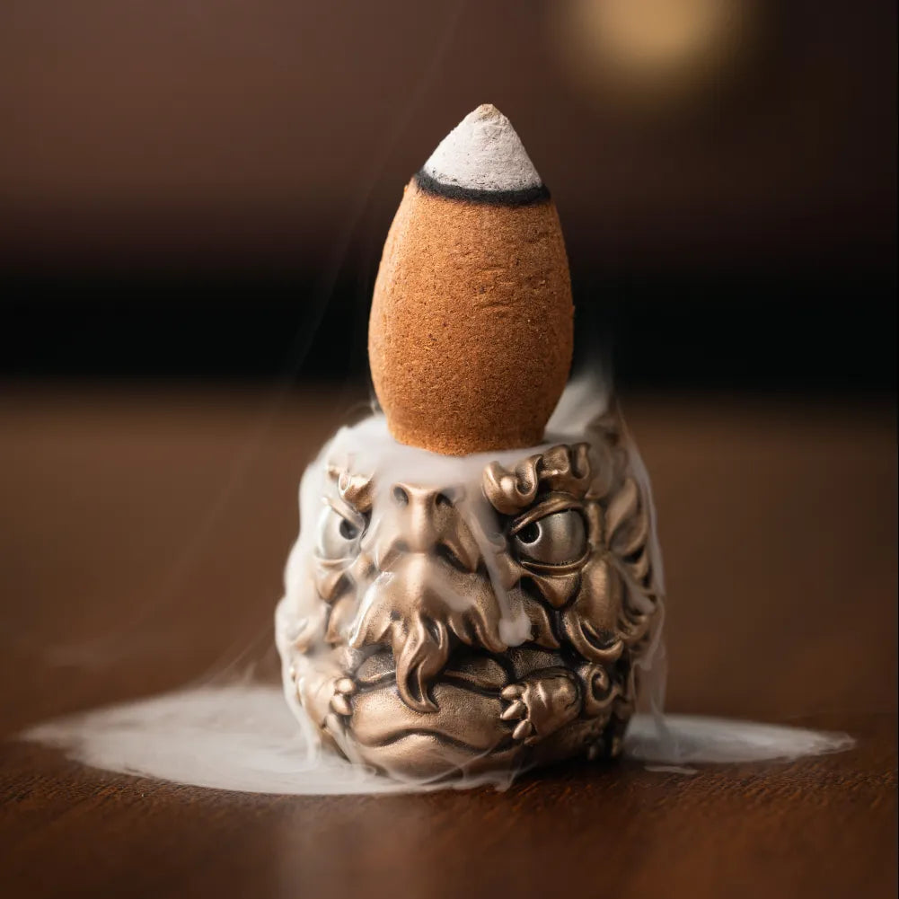 Azure Dragon Figurine Details 07