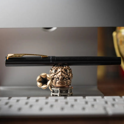 Azure Dragon Figurine Details 08