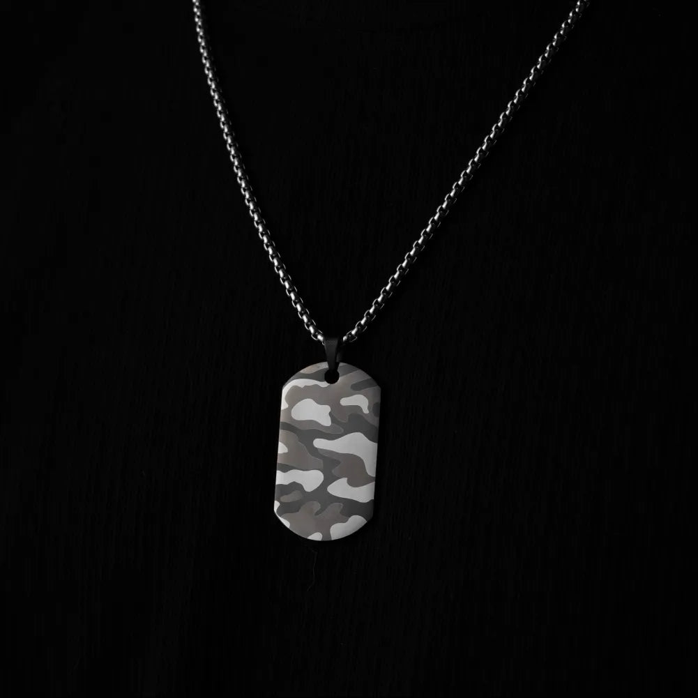 BW Camo Tag Pendan Details 08