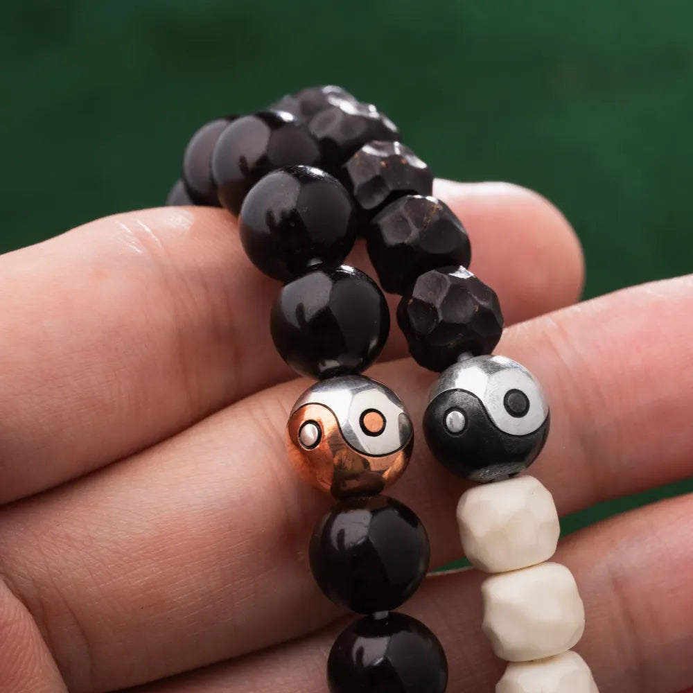 Black Copper Taiji Bead Details 01