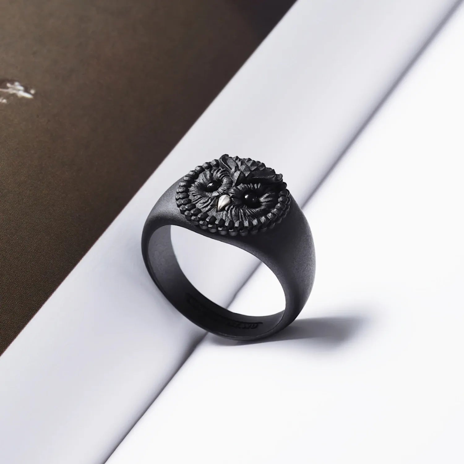 Sumerian Pinky Ring | Black Diamond | Fashionkind