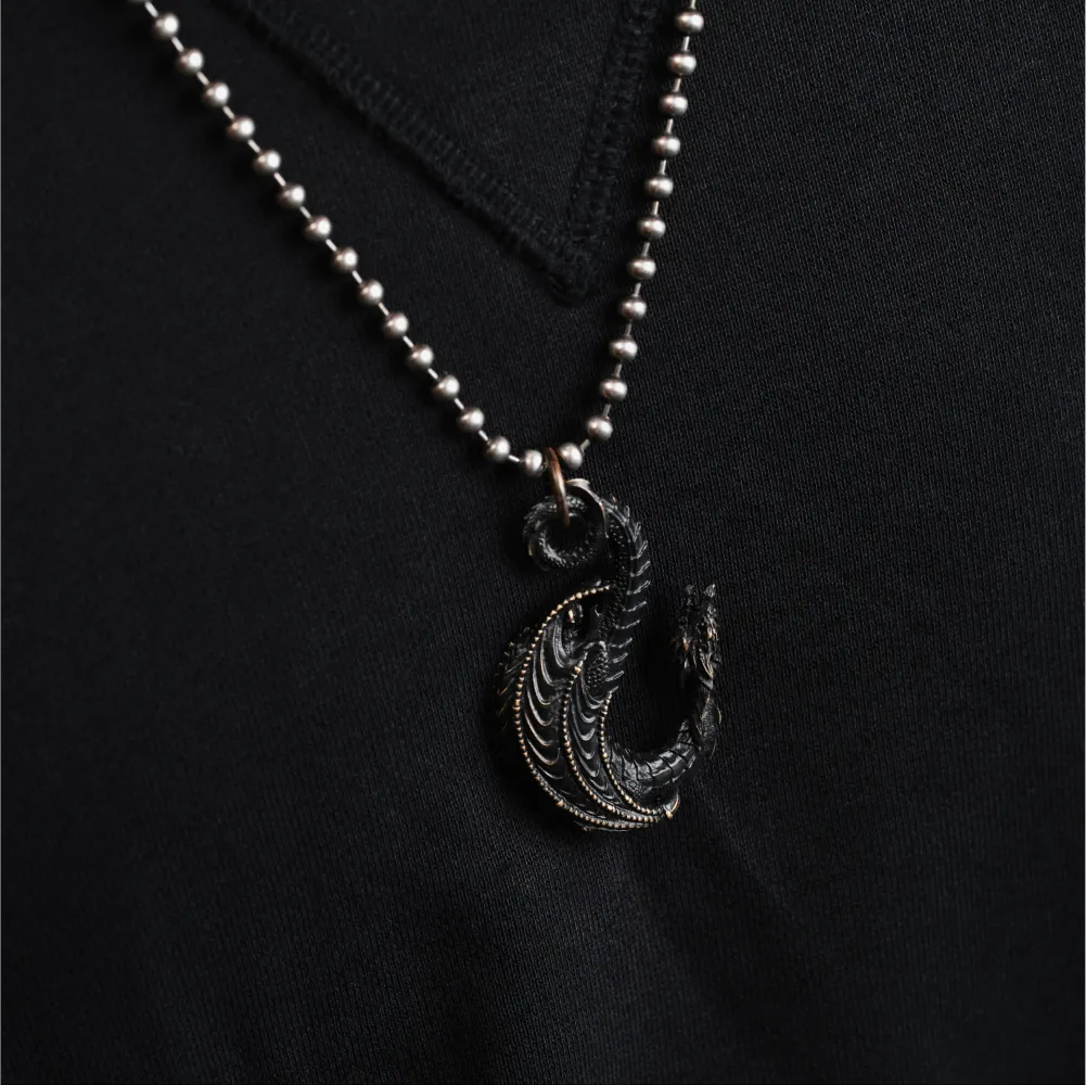 Blackened Dragon Hook Keychain Details 08