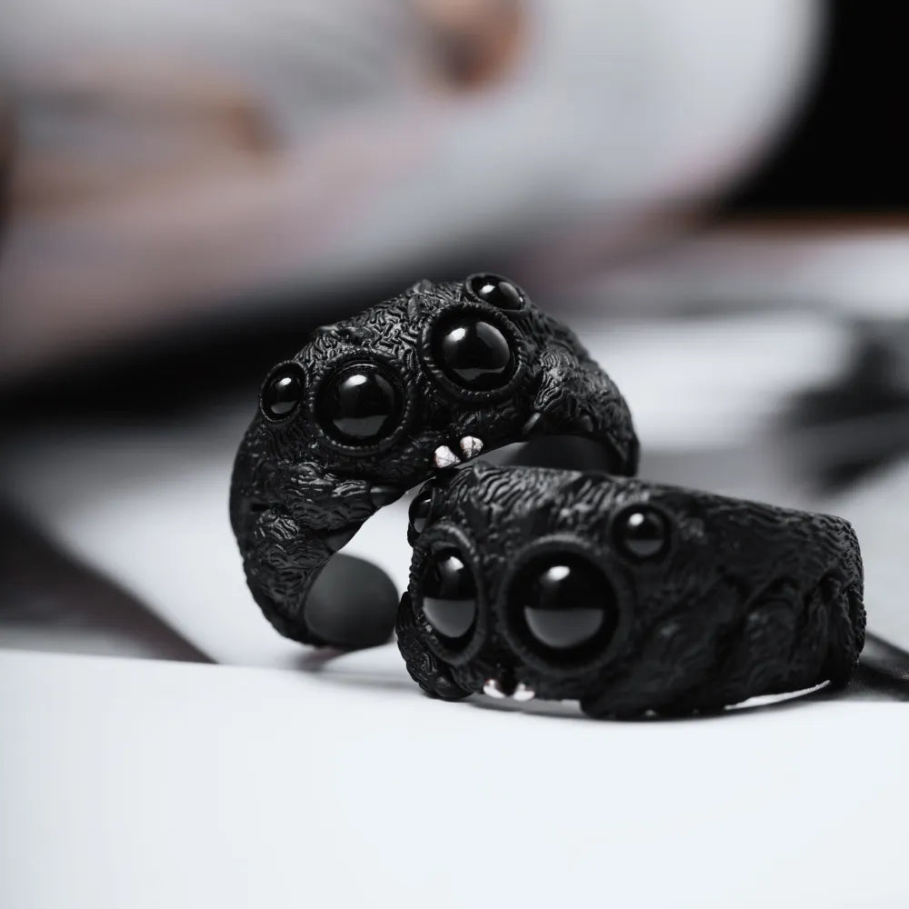 Blackened Jumping spider Ring Details 06
