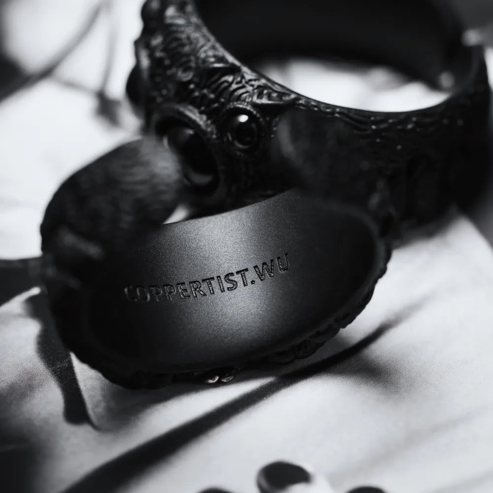 Blackened Jumping spider Ring Details 07