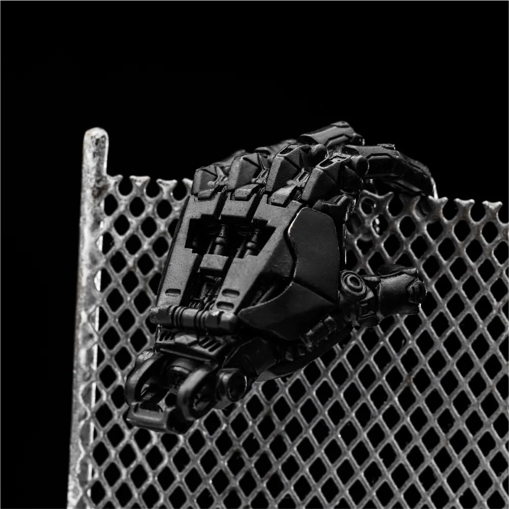 Mechanical Hand Pendant - Right