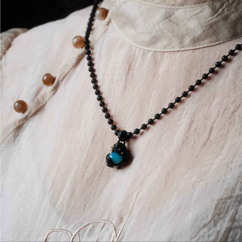 Blackened Mini Griffin Pendant Details 07