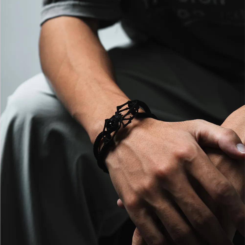 Blackened Spider Rope Bracelet Details 03