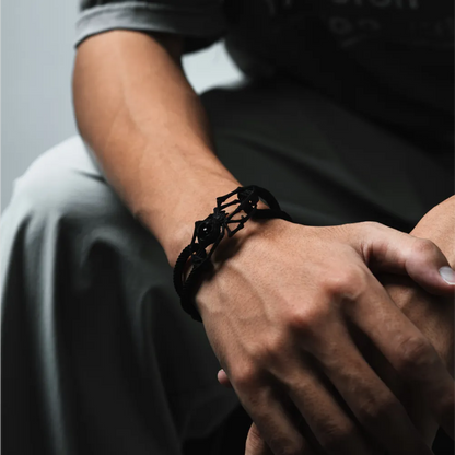 Blackened Spider Rope Bracelet Details 03
