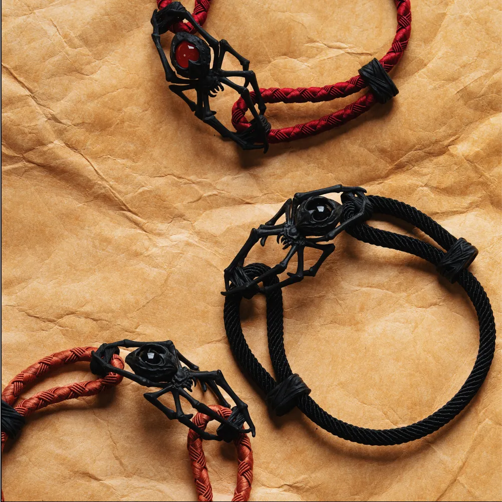 Blackened Spider Rope Bracelet Details 09