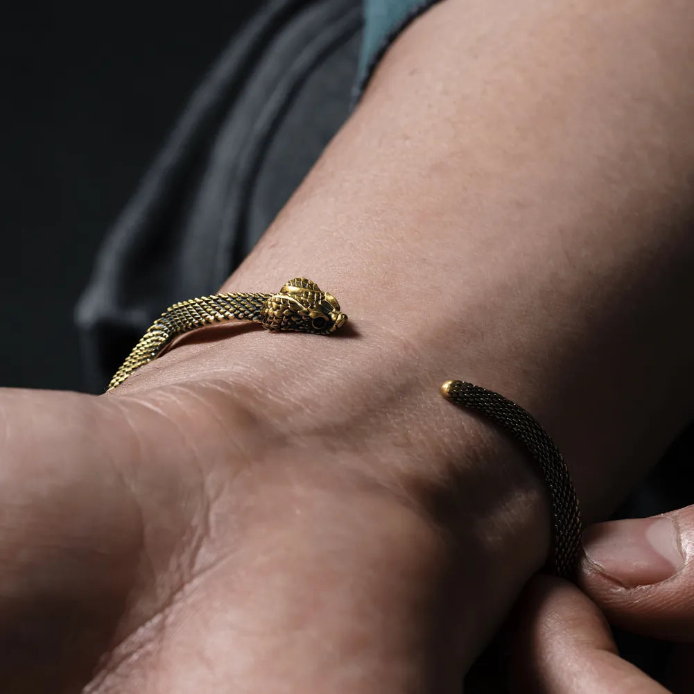 Brass Coiled Snake Bracelet Details 04