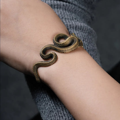 Brass Coiled Snake Bracelet Details 05