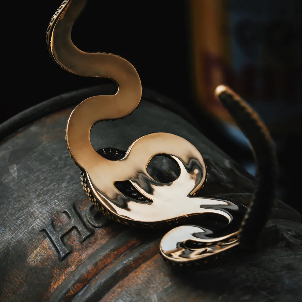 Brass Coiled Snake Bracelet Details 07