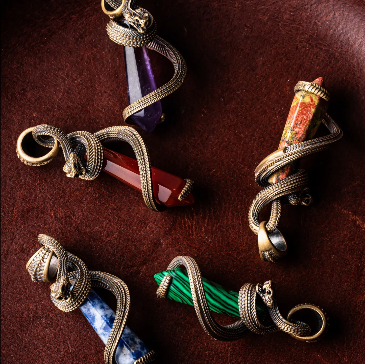 Brass Venoms Heart Pendant Details 06