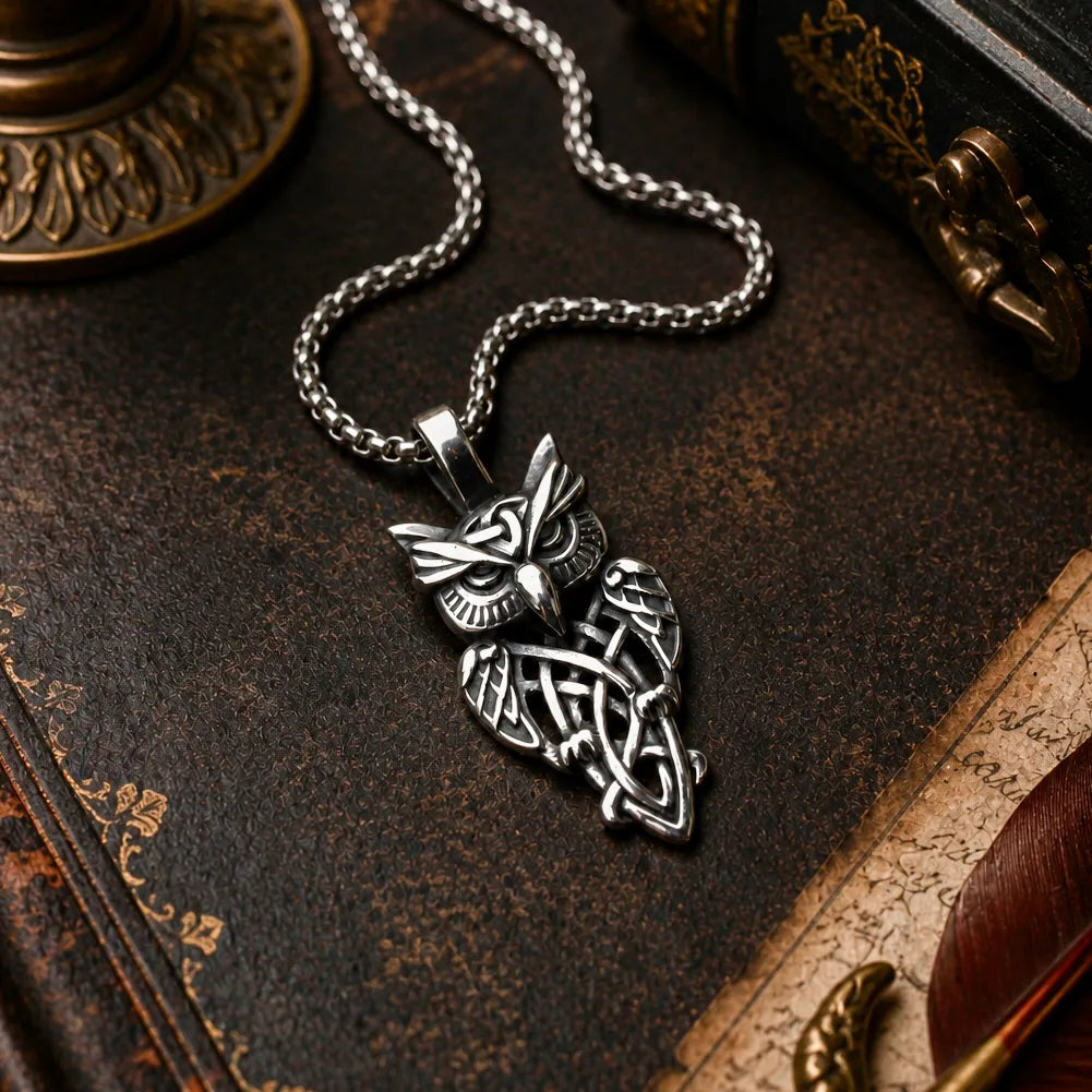 Celtic Owl Pendant Details 02