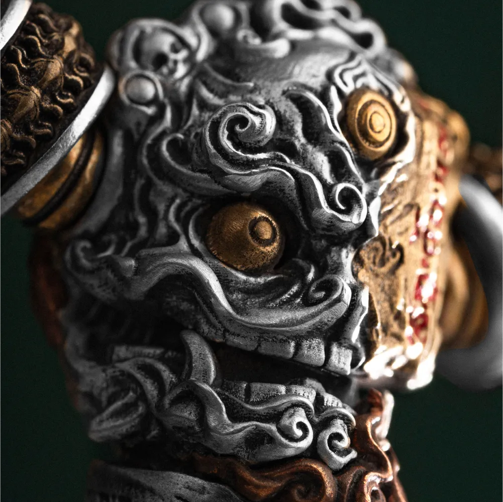 Citipati Three Way Bead Details 04