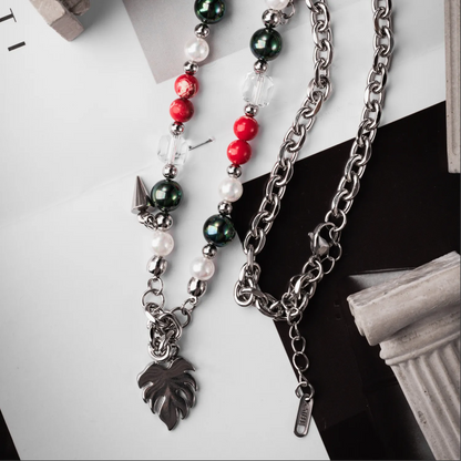 Crimson Forest Charm Necklace Details 05
