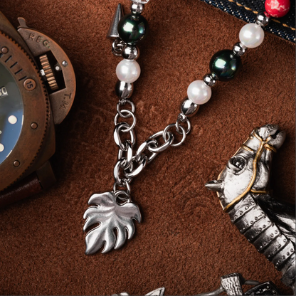 Crimson Forest Charm Necklace Details 06