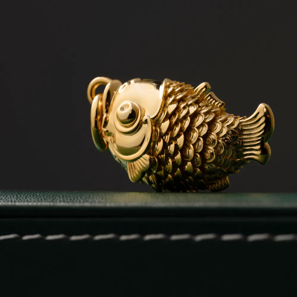 Customized 18k Gold Koi Fidget Pendant details 07